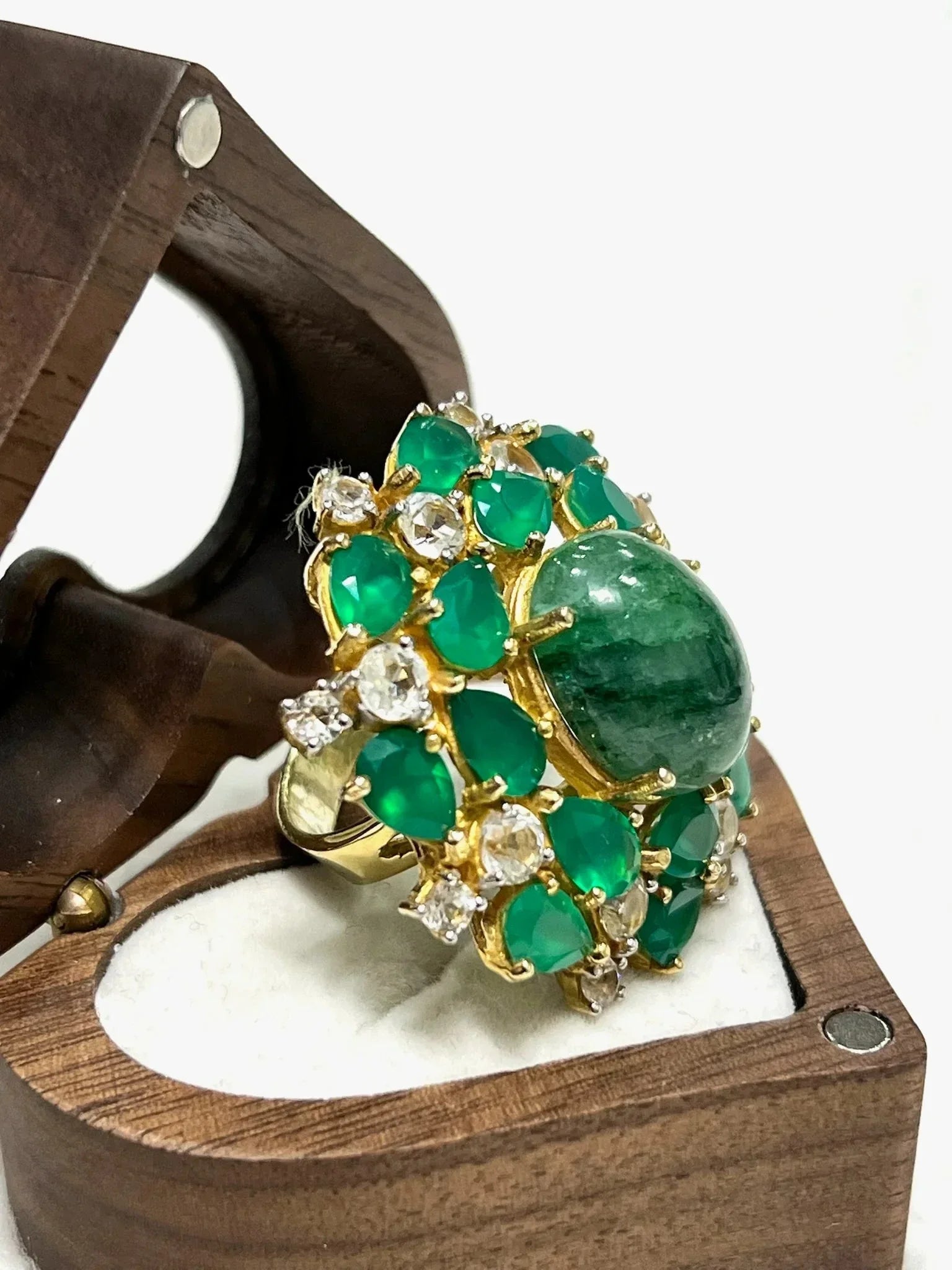 Artisan Sterling Silver Ring with Natural emerald and Agate Halo - Eva & Elie