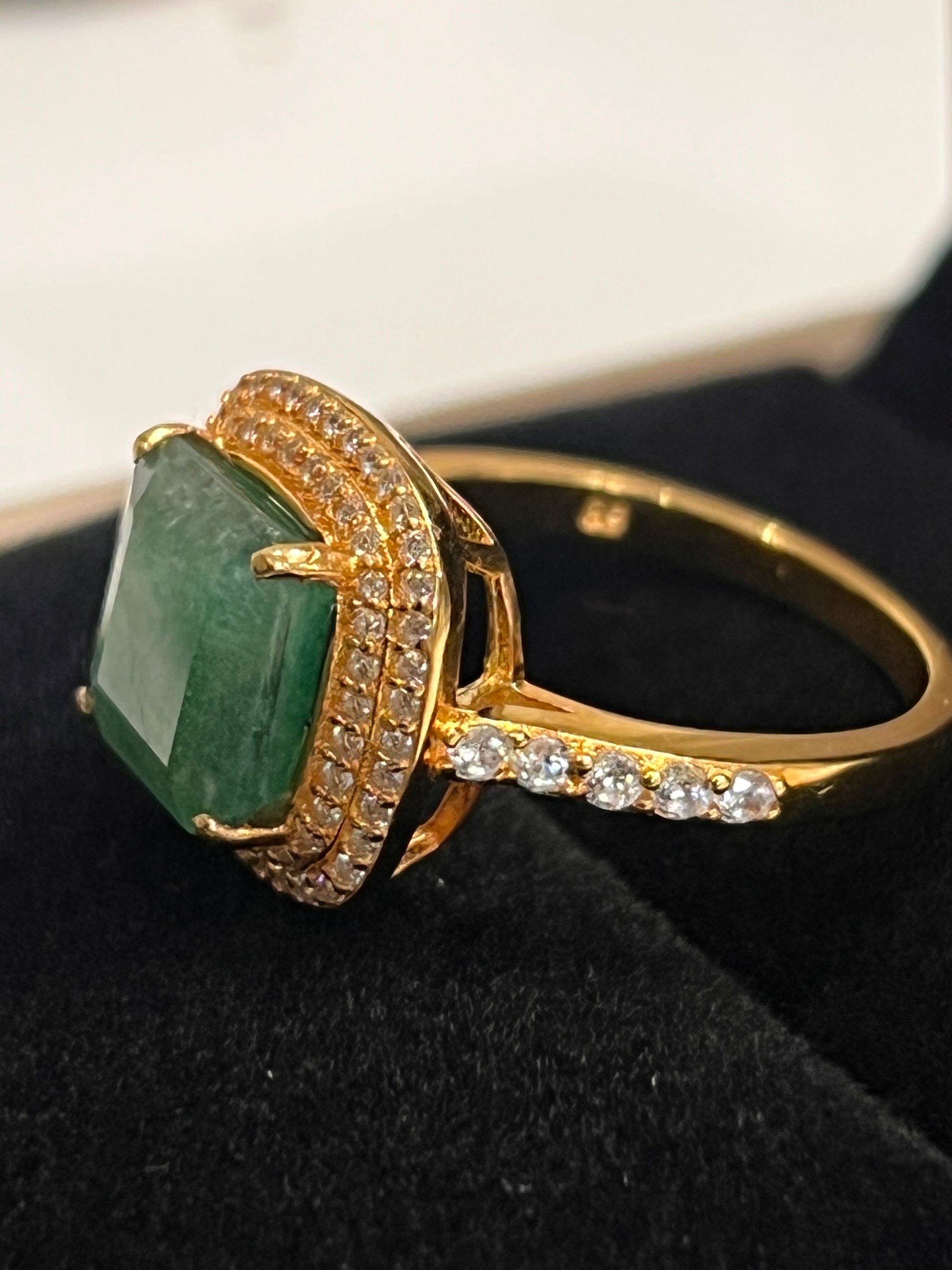 Handmade Genuine Emerald Simple Chic Statement Ring