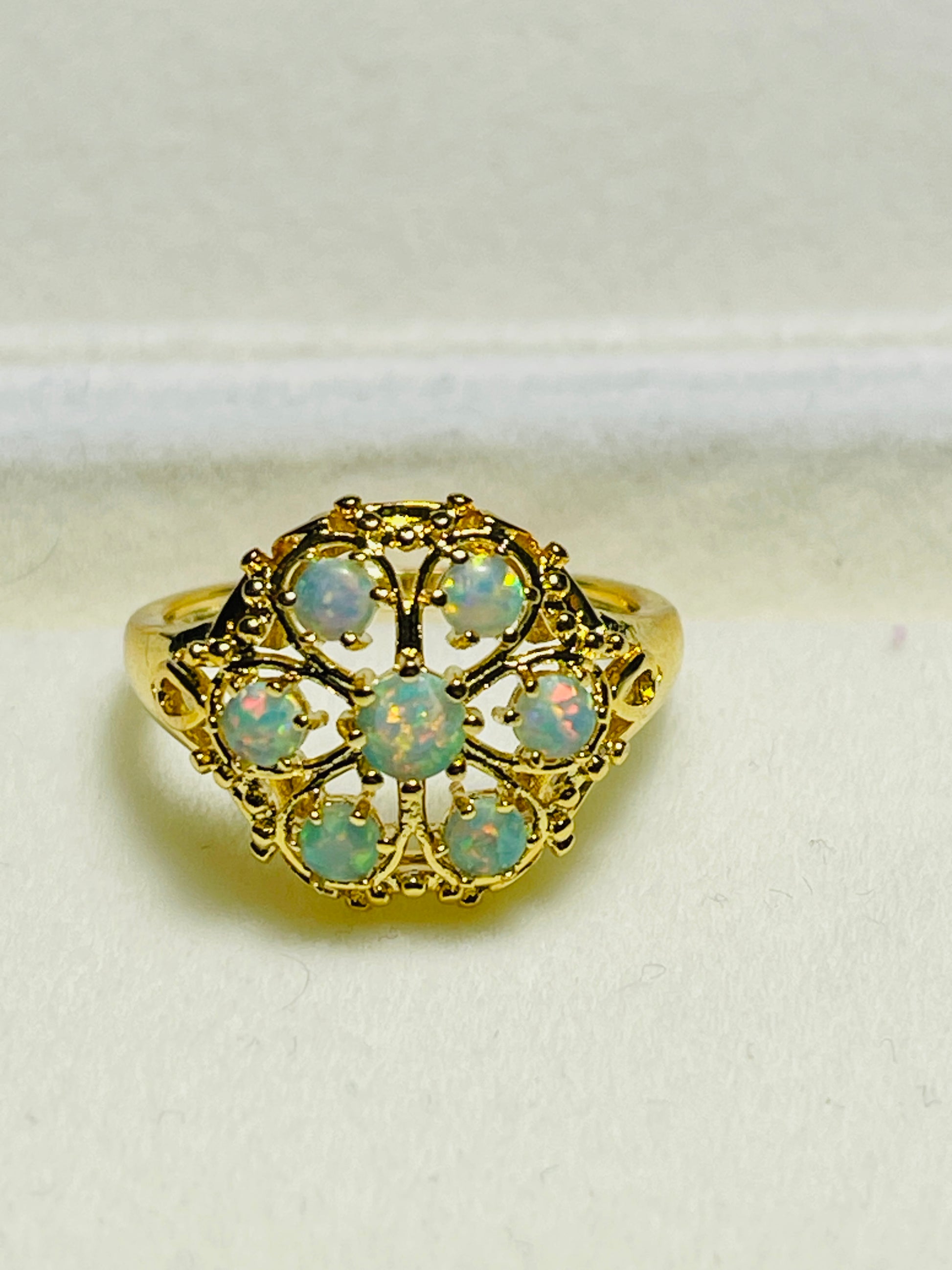 Hadmade Jewlery Set with Natural Prehnite, Emerald and Opal