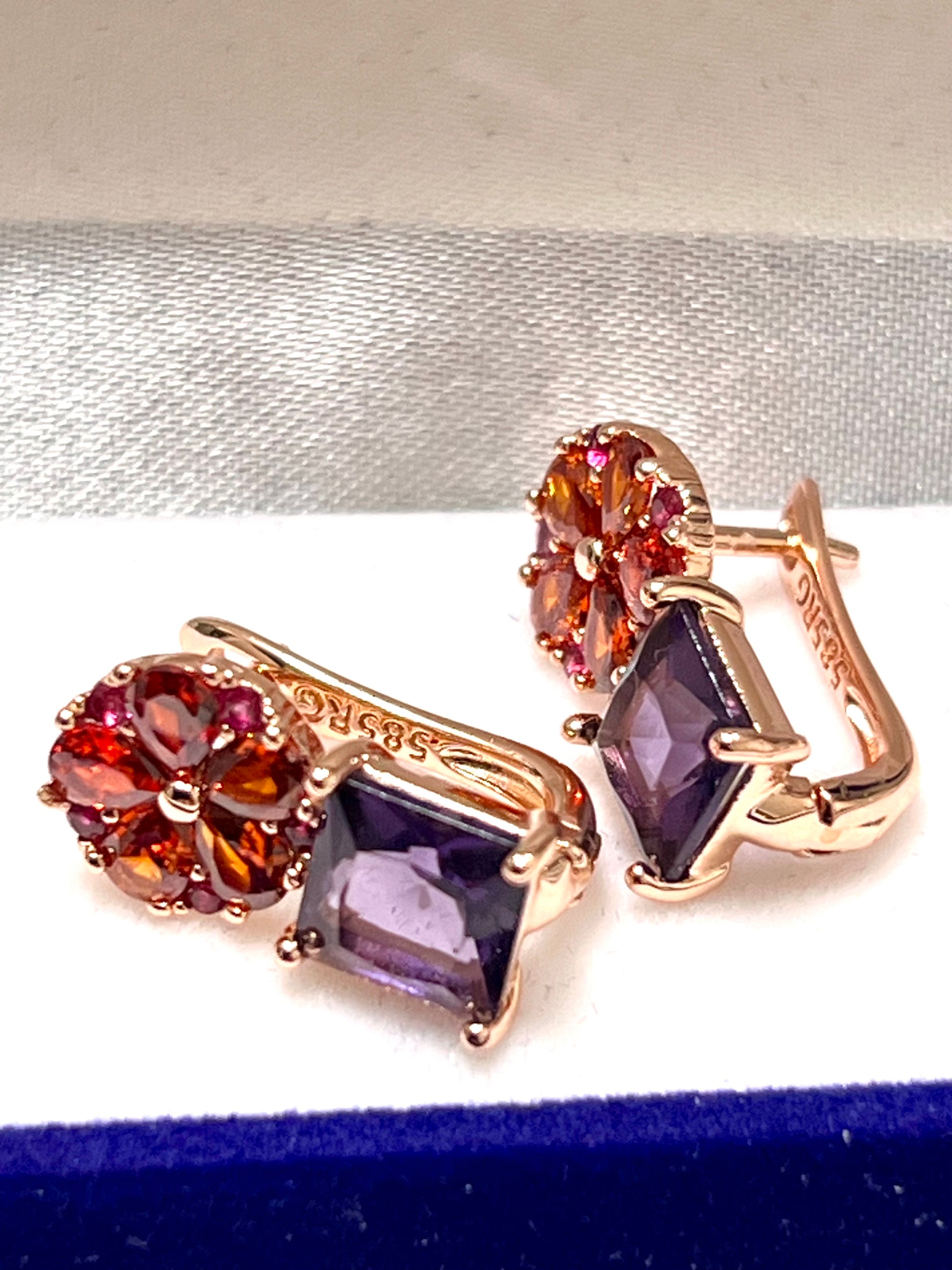 14k Rolled Gold Flower and Minimalistic Earrings