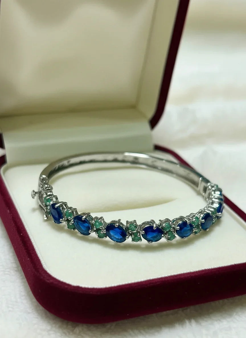 Handmade genuine Emerald & Kyanite Bracelet
