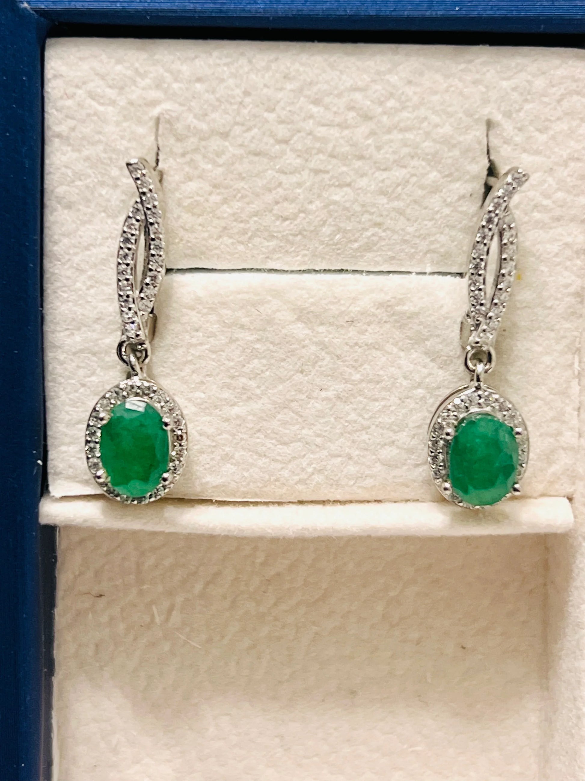 Natural Emerald & White Topaz Minimal Design Handmade Set