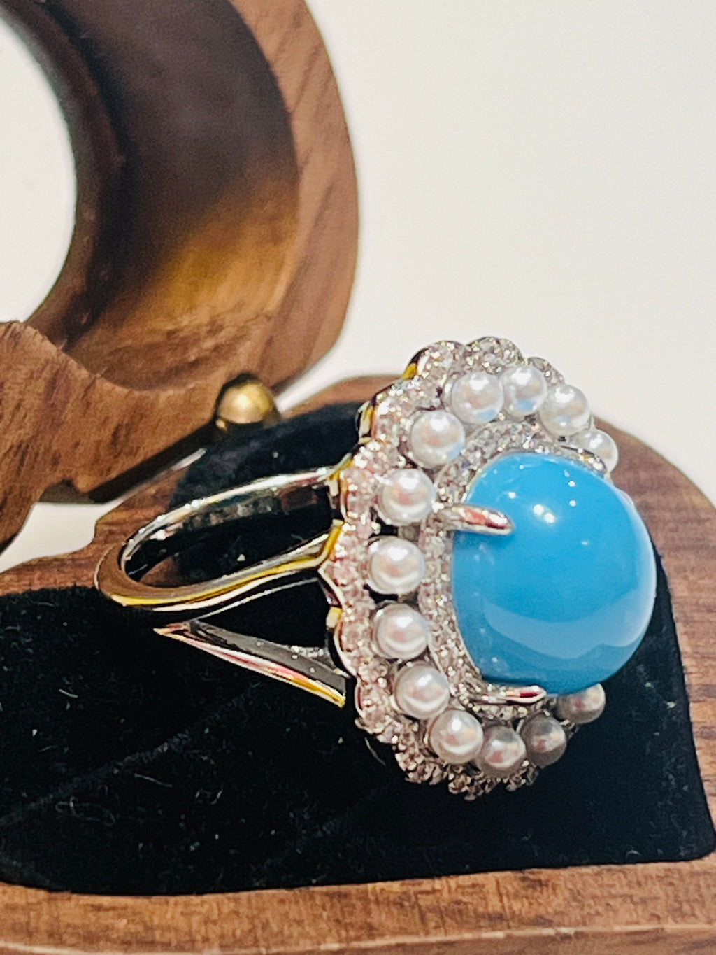 Vintage Inspired Turquoise & Pearl Statement Ring for Women
