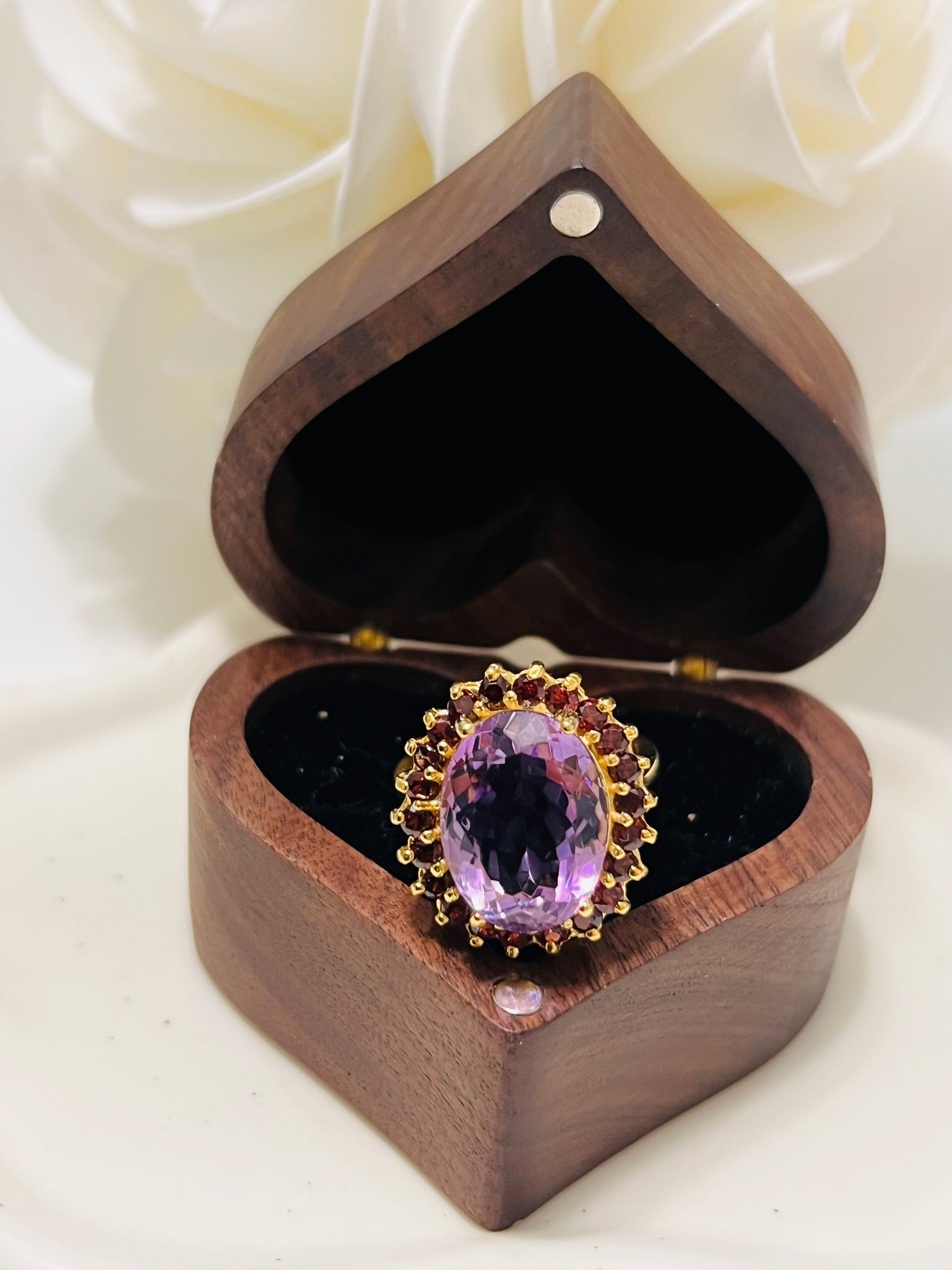 Artisan Solitaire Amethyst Ring with Rhodolite Garnet Accents – 14K Yellow Gold over Silver