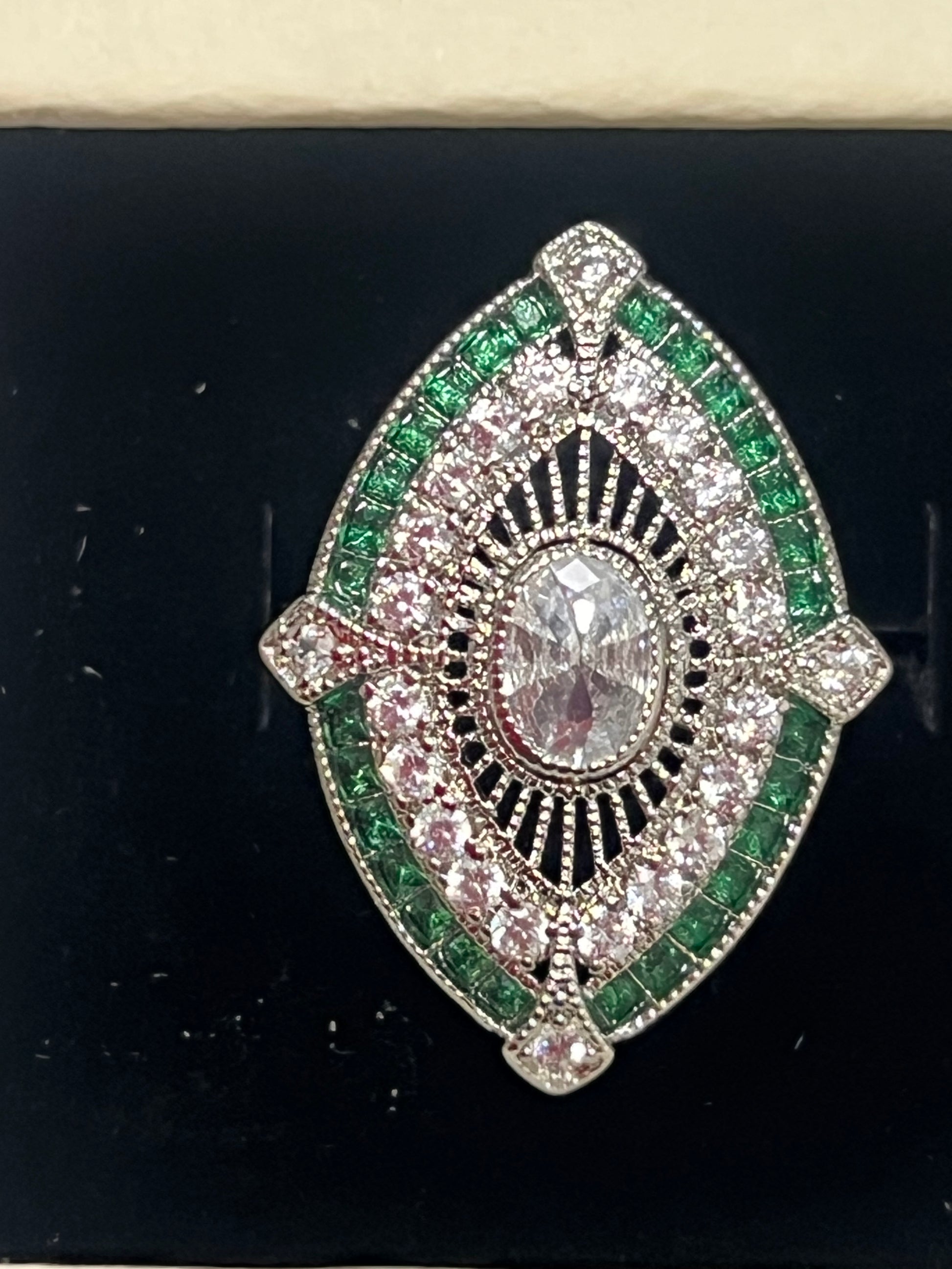 Art deco vintage inspired Ring with emerald and diamonds