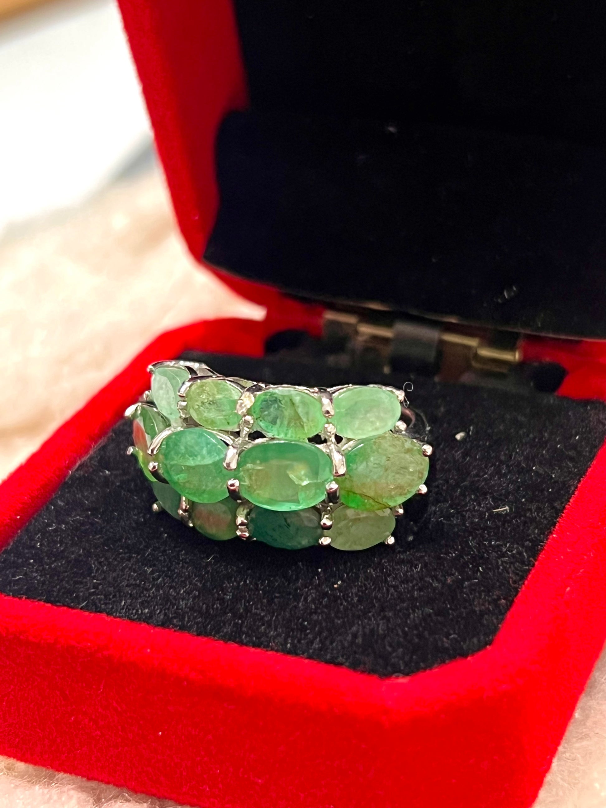 7 carats genuine Colombian unheated emeralds Ring
