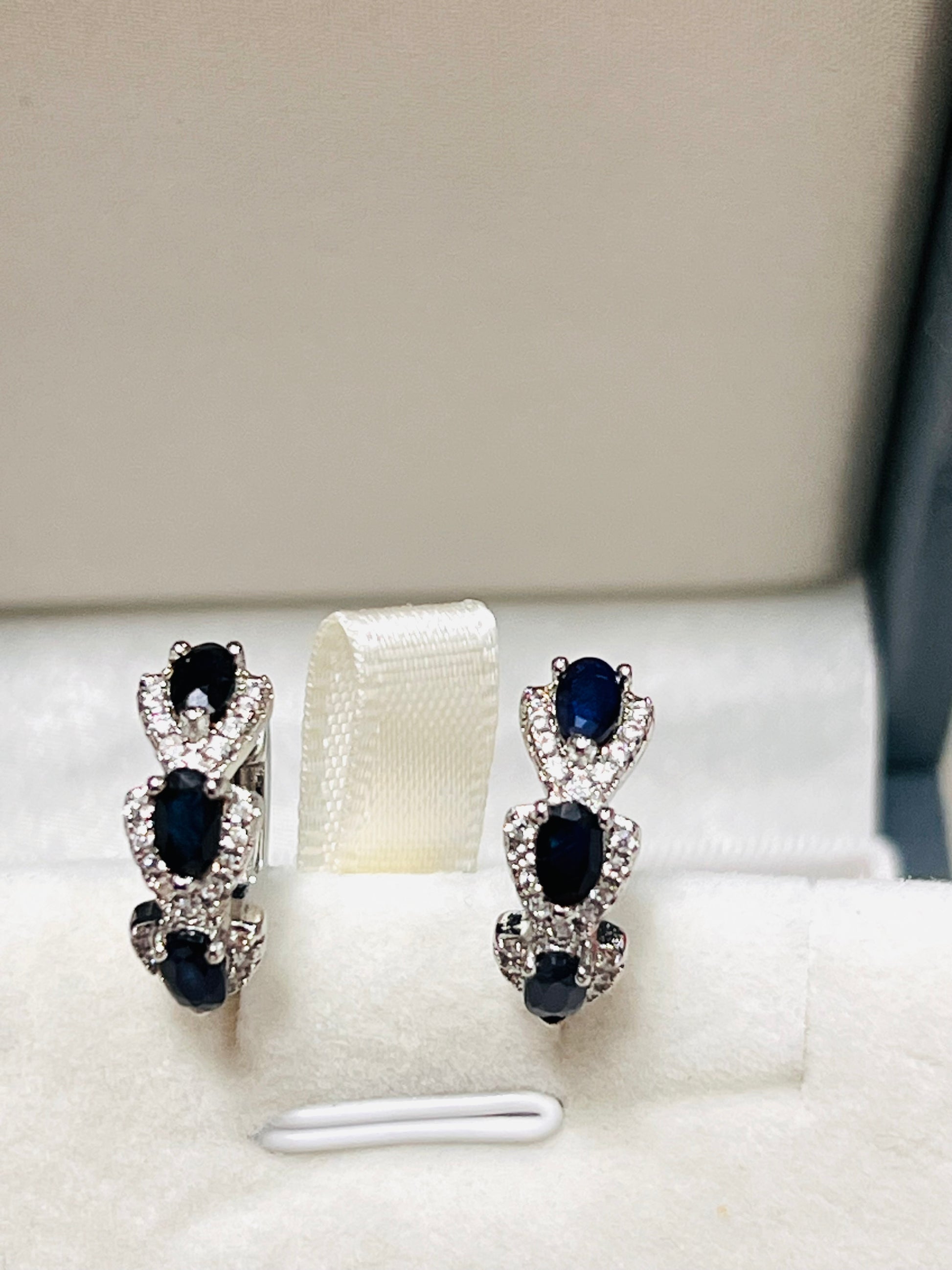 Handmade Natural Blue Sapphire Petite Huggie Earrings