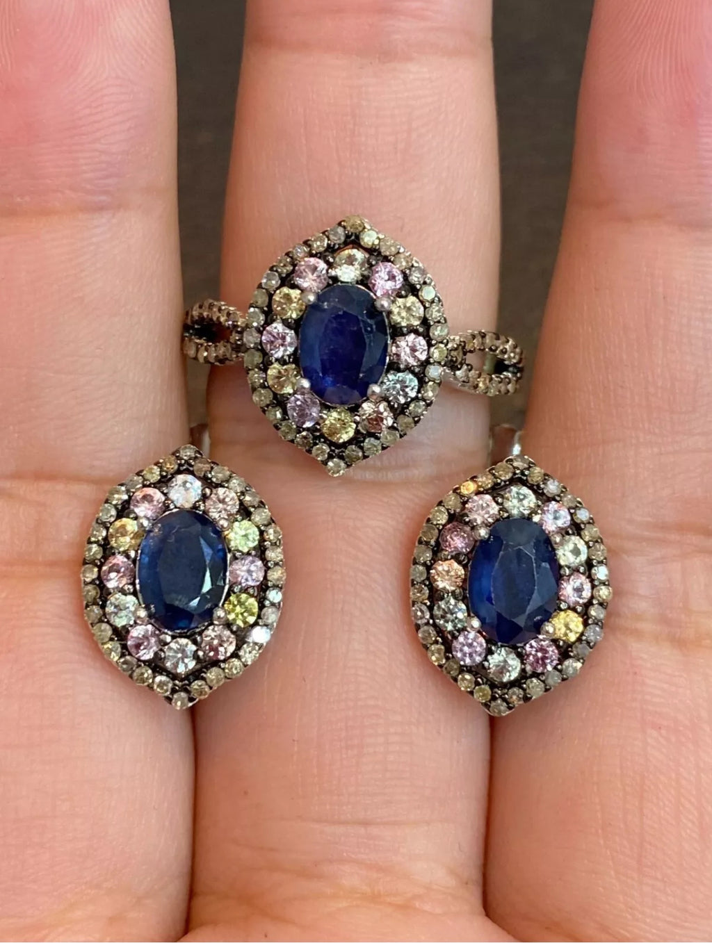 Handmade Natural Ceylon Blue Sapphires, coloured Sapphires and Natural Diamonds Jewelry Set