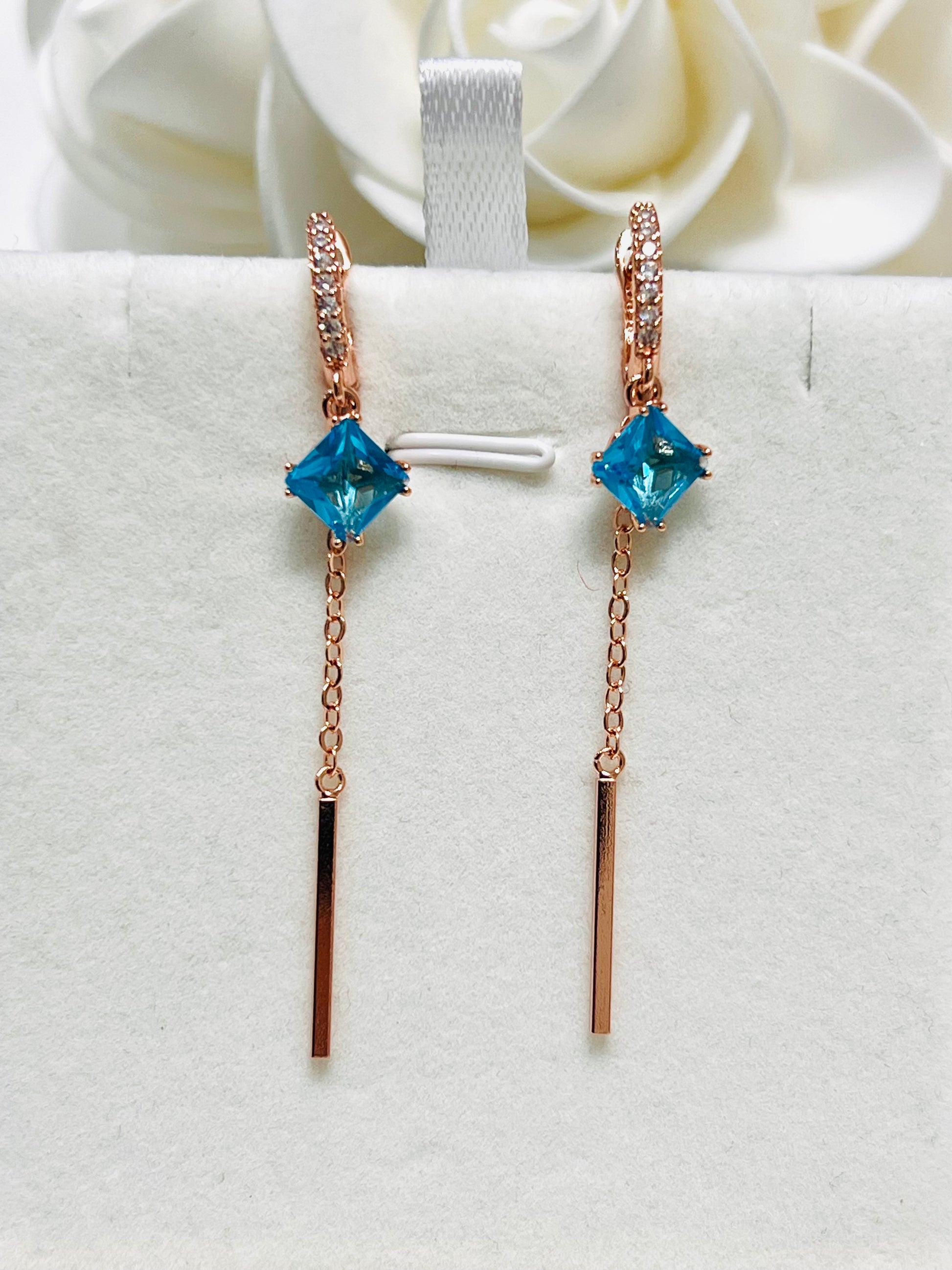 14k Rolled Gold Blue Topaz Hanging Fancy Earrings