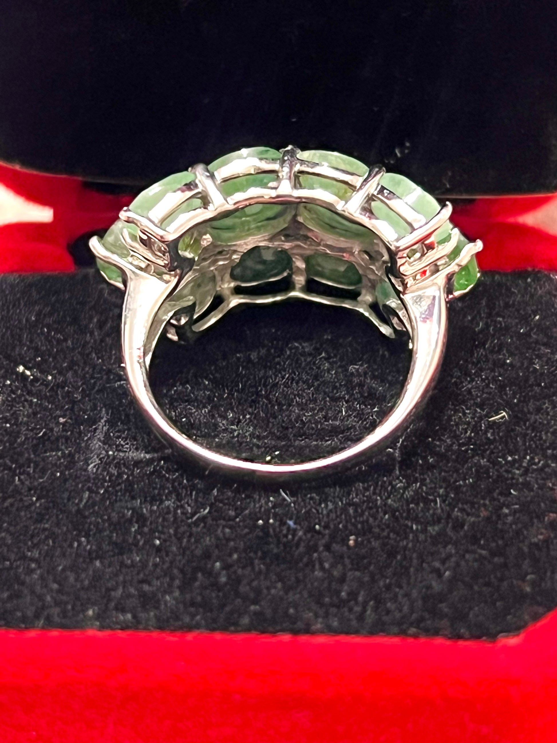 7 carats genuine Colombian unheated emeralds Ring