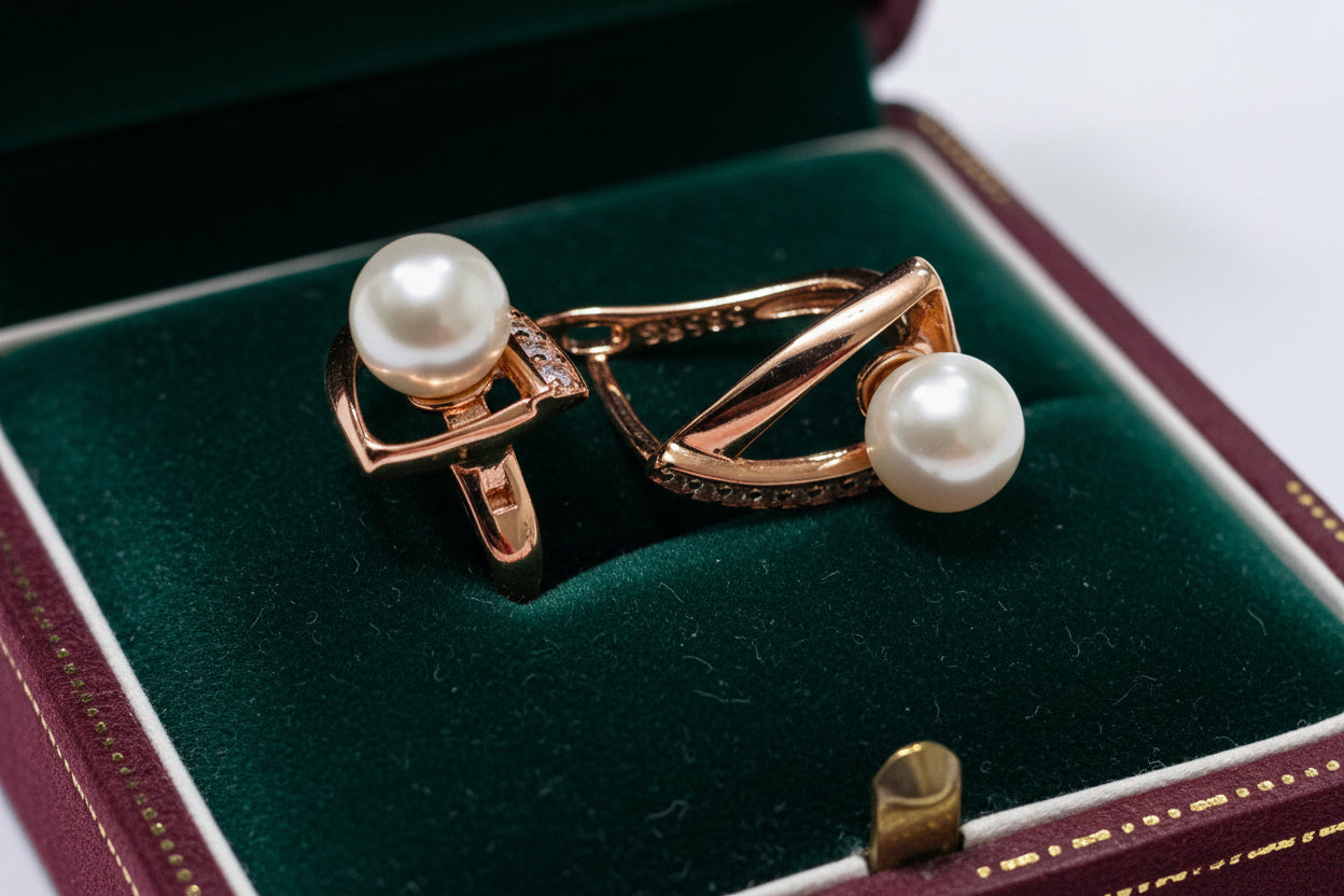 14k Rolled Gold Pearl Simplistic Earrings