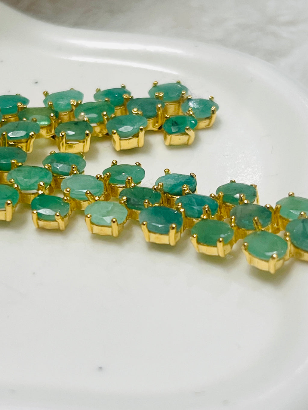 Handmade Natural Stunning 38CT  Emerald necklace- Exquisite Collection