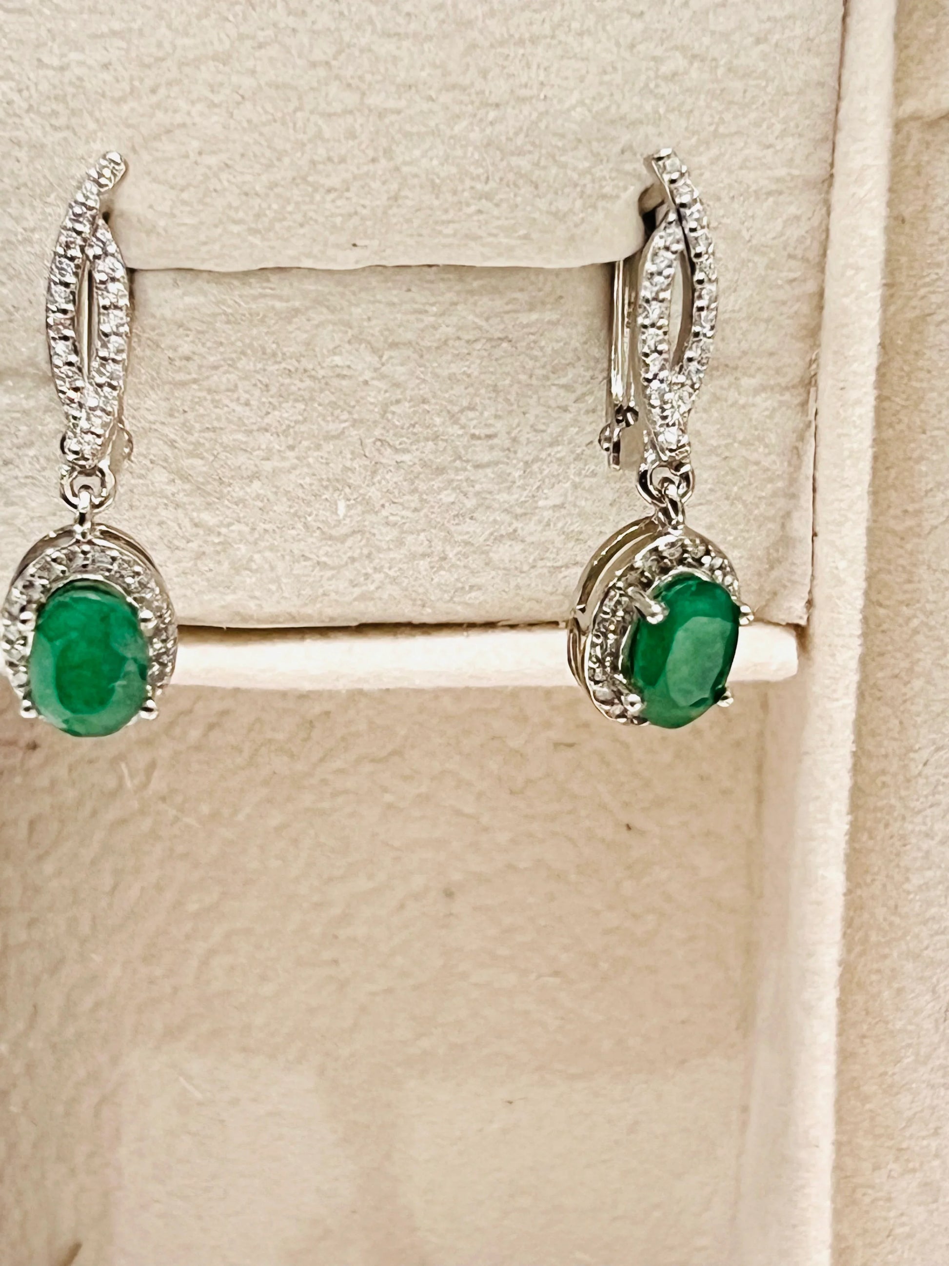 Natural Emerald & White Topaz Minimal Design Handmade Set