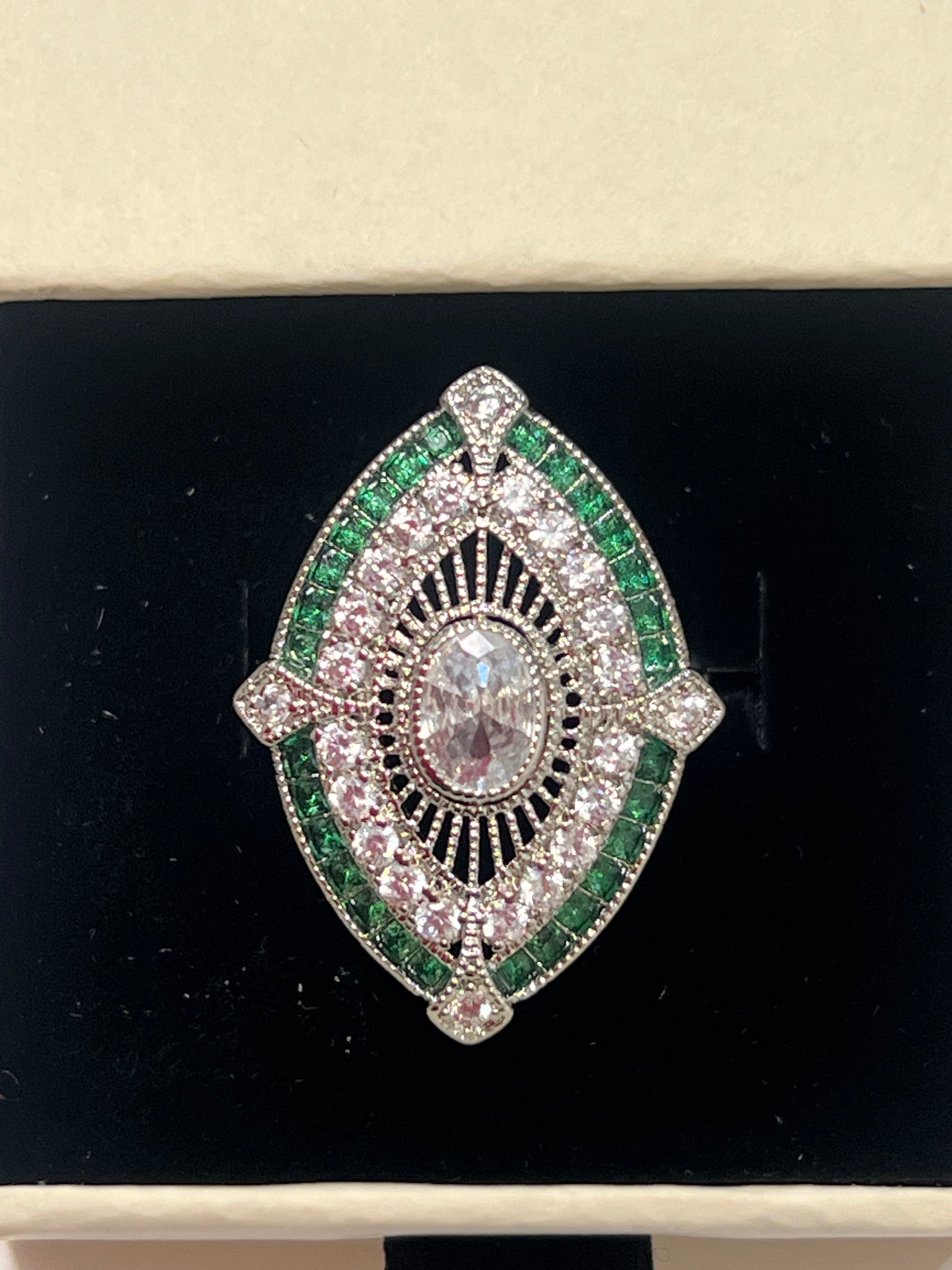 Art deco vintage inspired Ring with emerald and diamonds