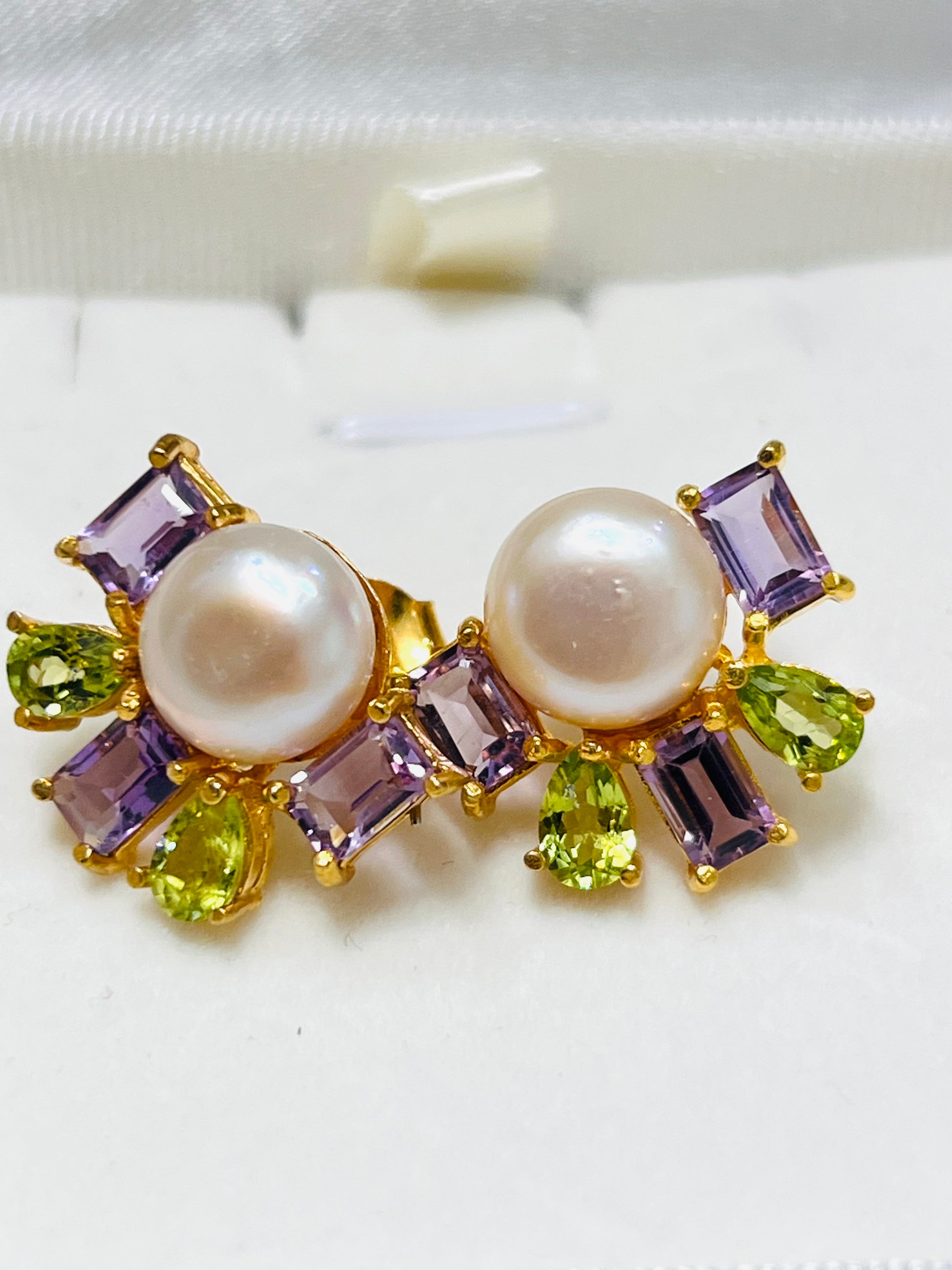 Go for Baroque: Natural Peridot, Amethyst and South Sea Pearl Earrings