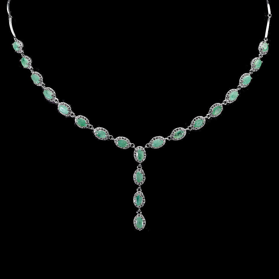 Handmade Natural Emerald and White Topaz Necklace