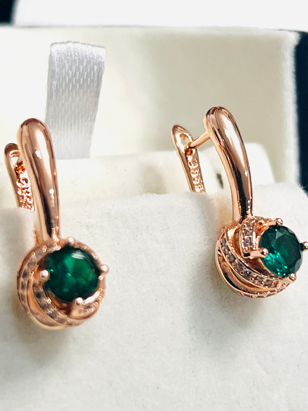 14K Rolled Gold Lab Created Emerald Earrings Stamped 585RG – Elegant Green Gemstone Luxury Earrings