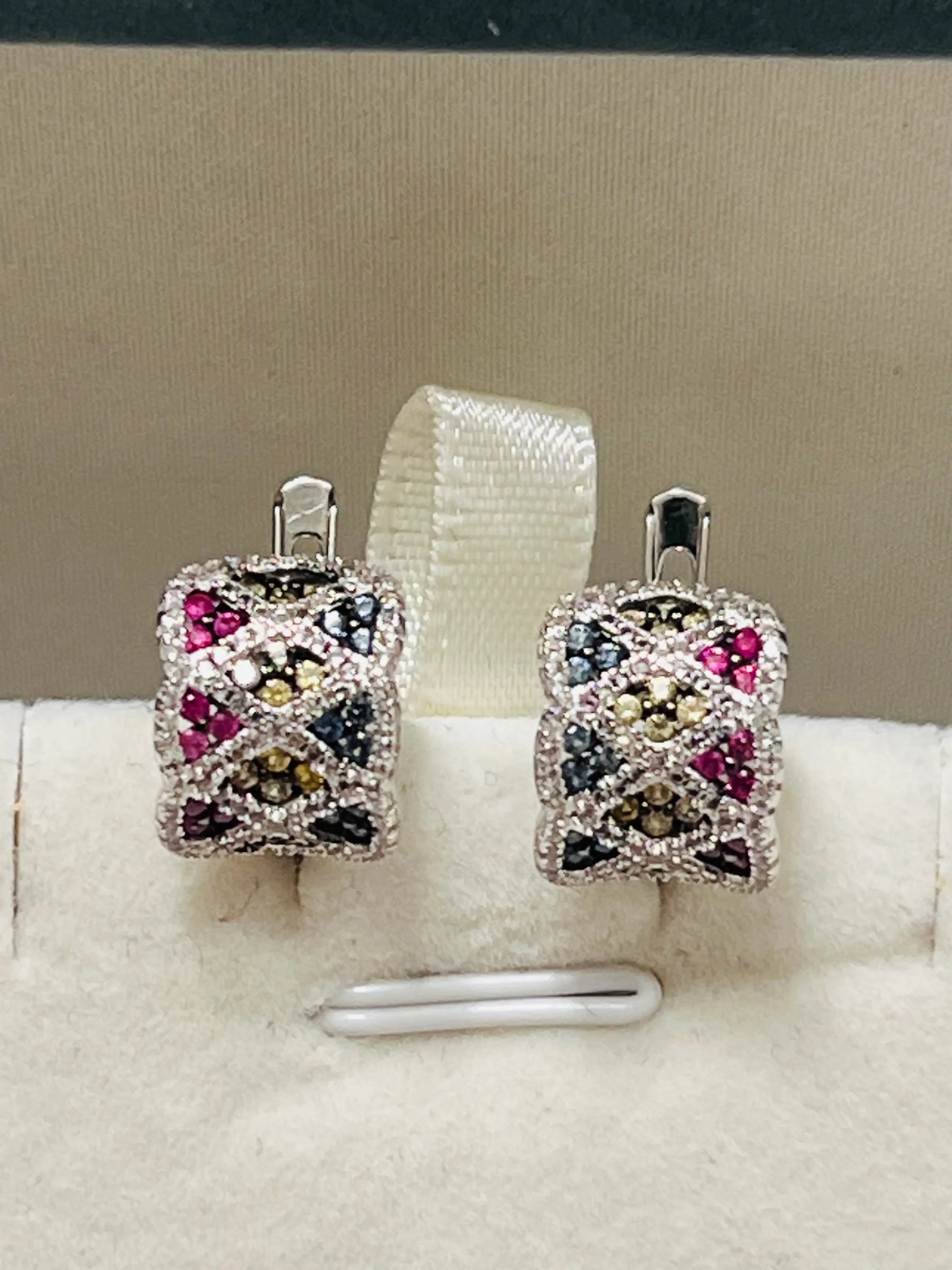 Geometric Multi-Color Sapphire Earrings