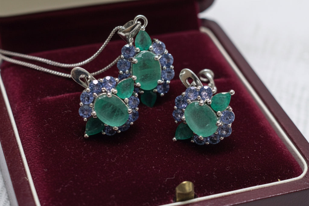 Natural Emerald and Tanzanite Set