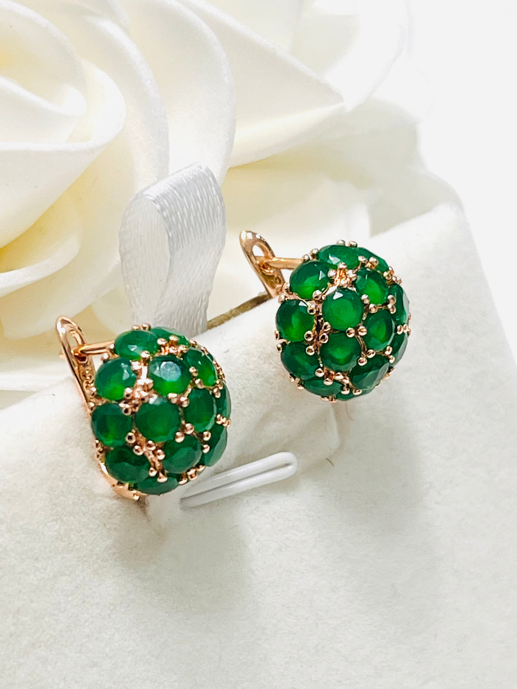 Rolled Gold Emerald Dome Earrings