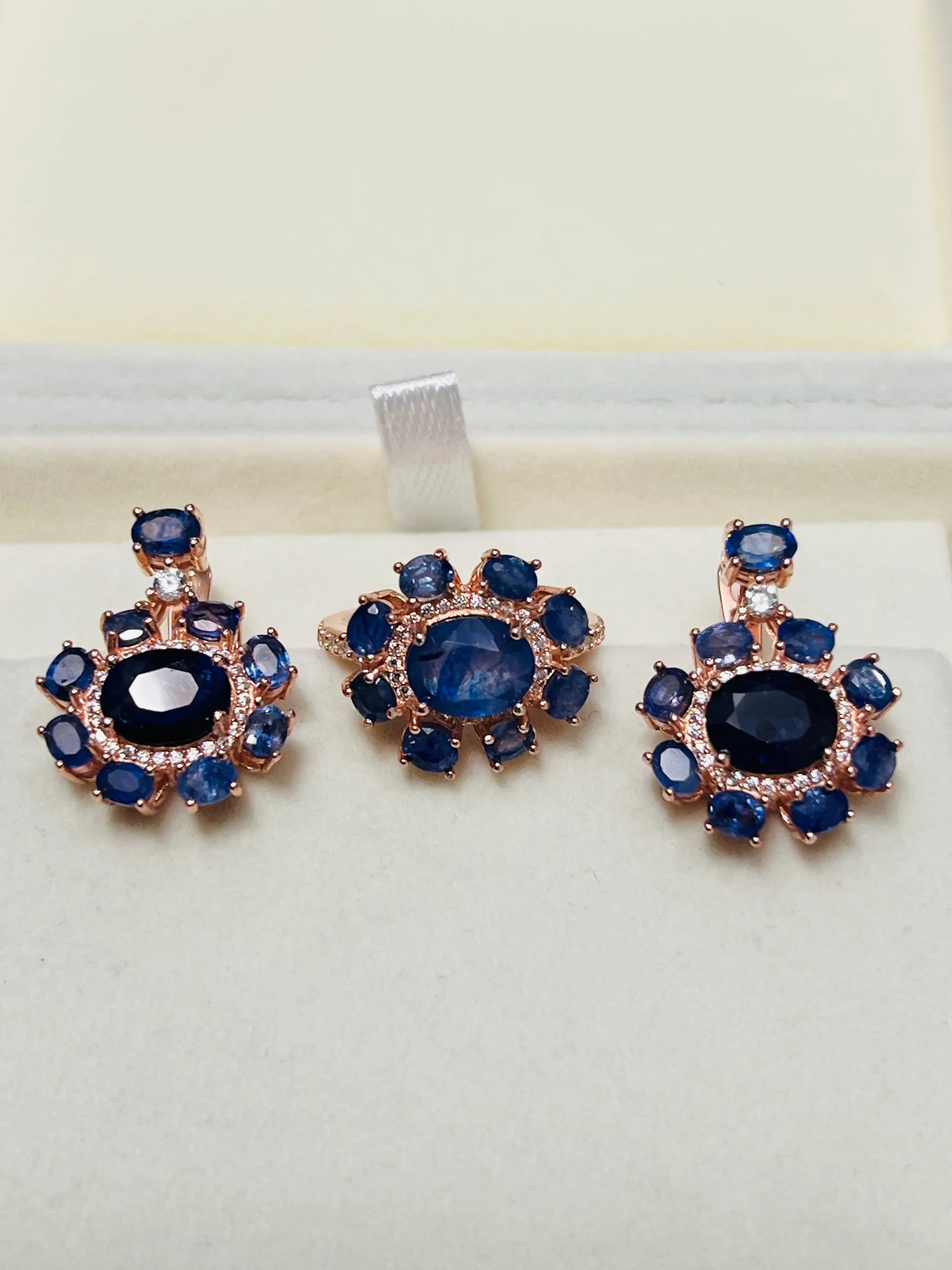 All-Sapphire Jewelry Set in Palladium Silver with 18K Rose Gold Vermeil
