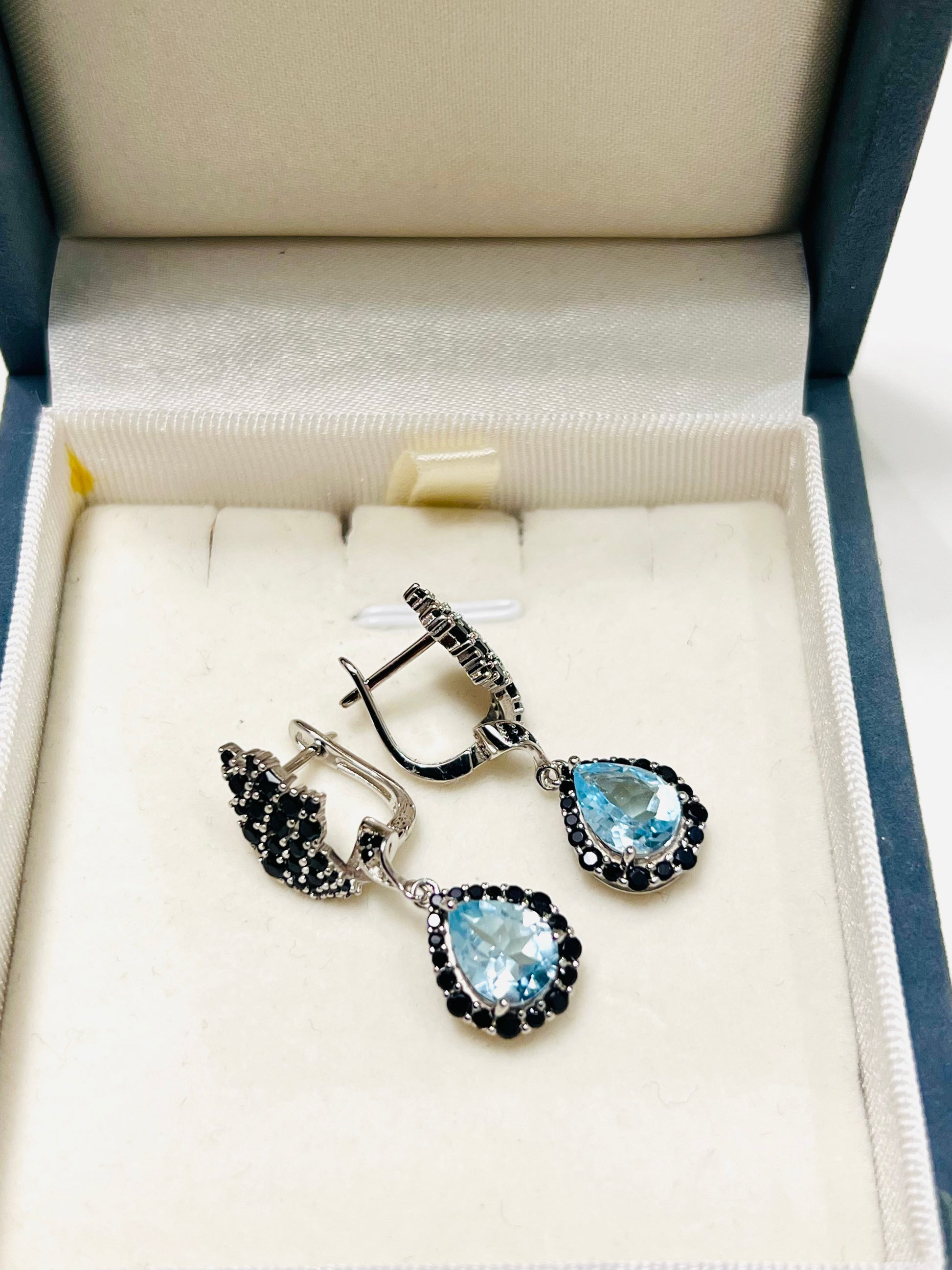 Handmade Natural Topaz and Spinel Set