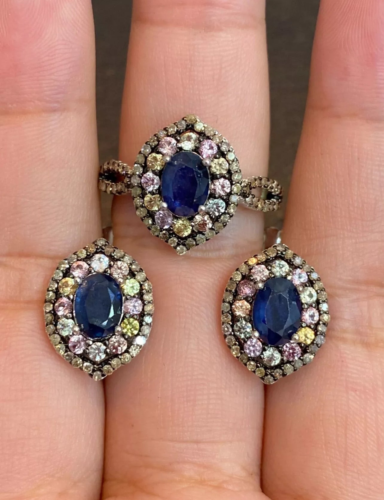 Handmade Natural Ceylon Blue Sapphires, coloured Sapphires and Natural Diamonds Jewelry Set