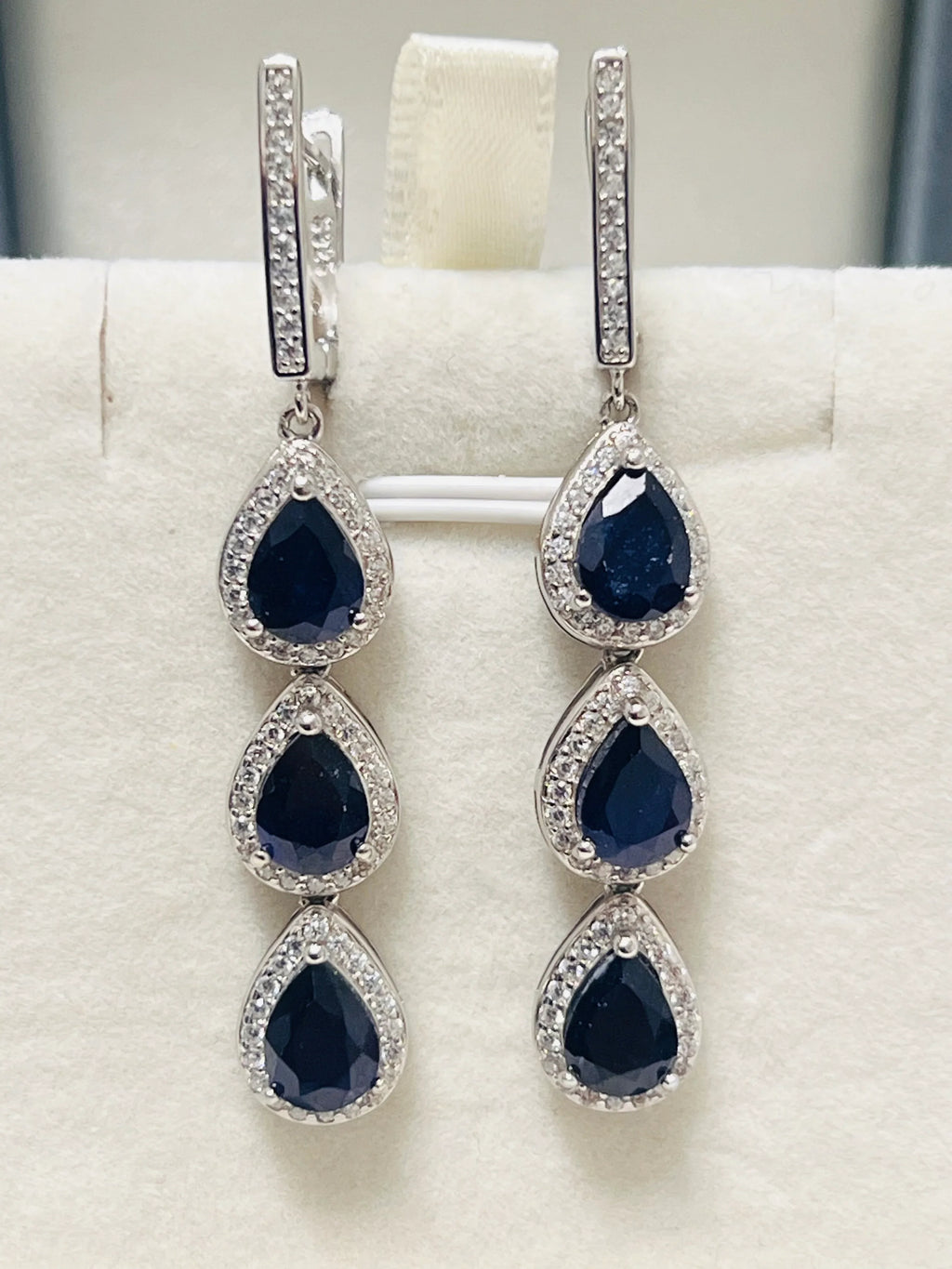 Handmade Natural Ceylon Sapphire Earrings