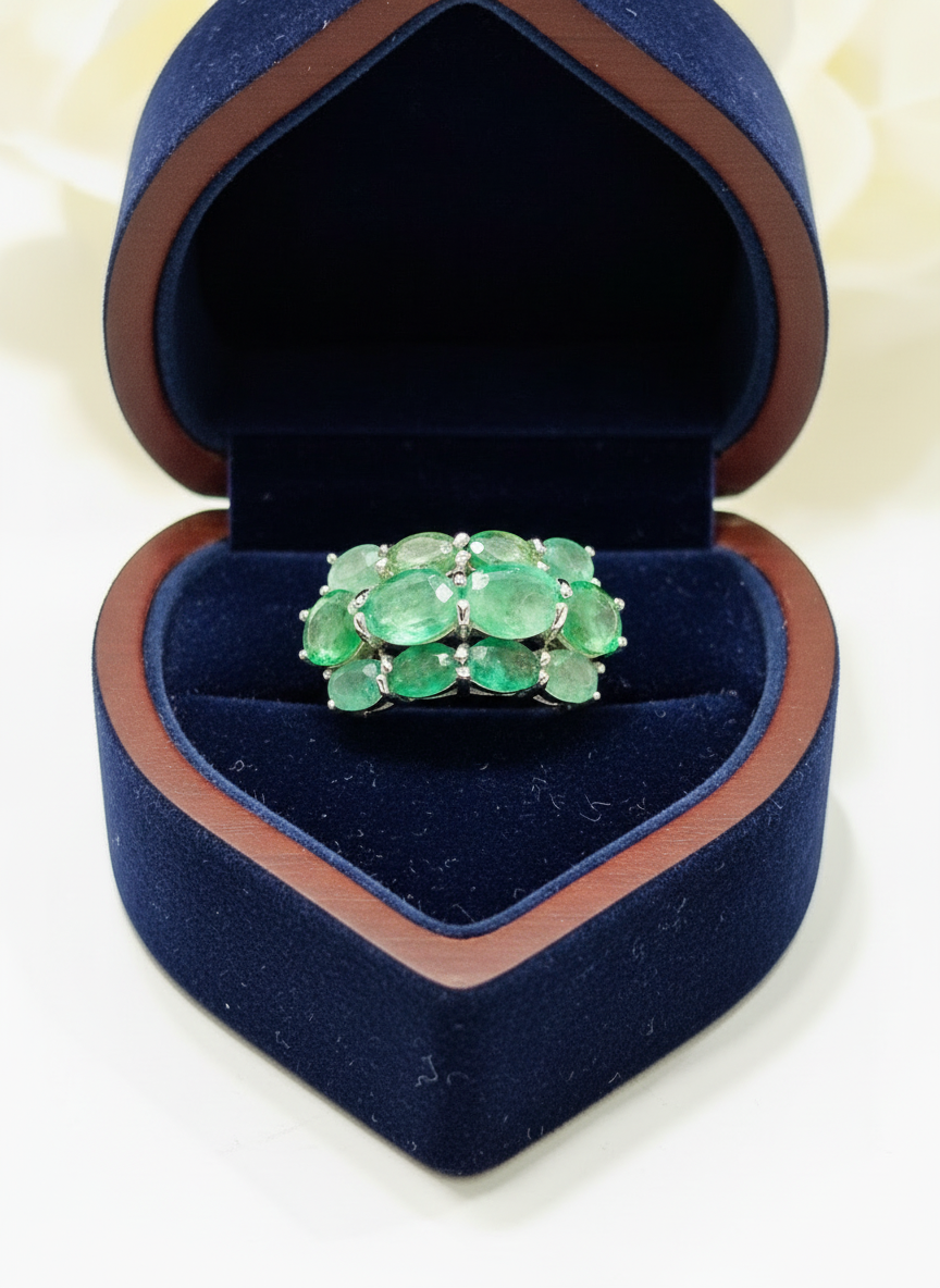7 carats genuine Colombian unheated emeralds Ring