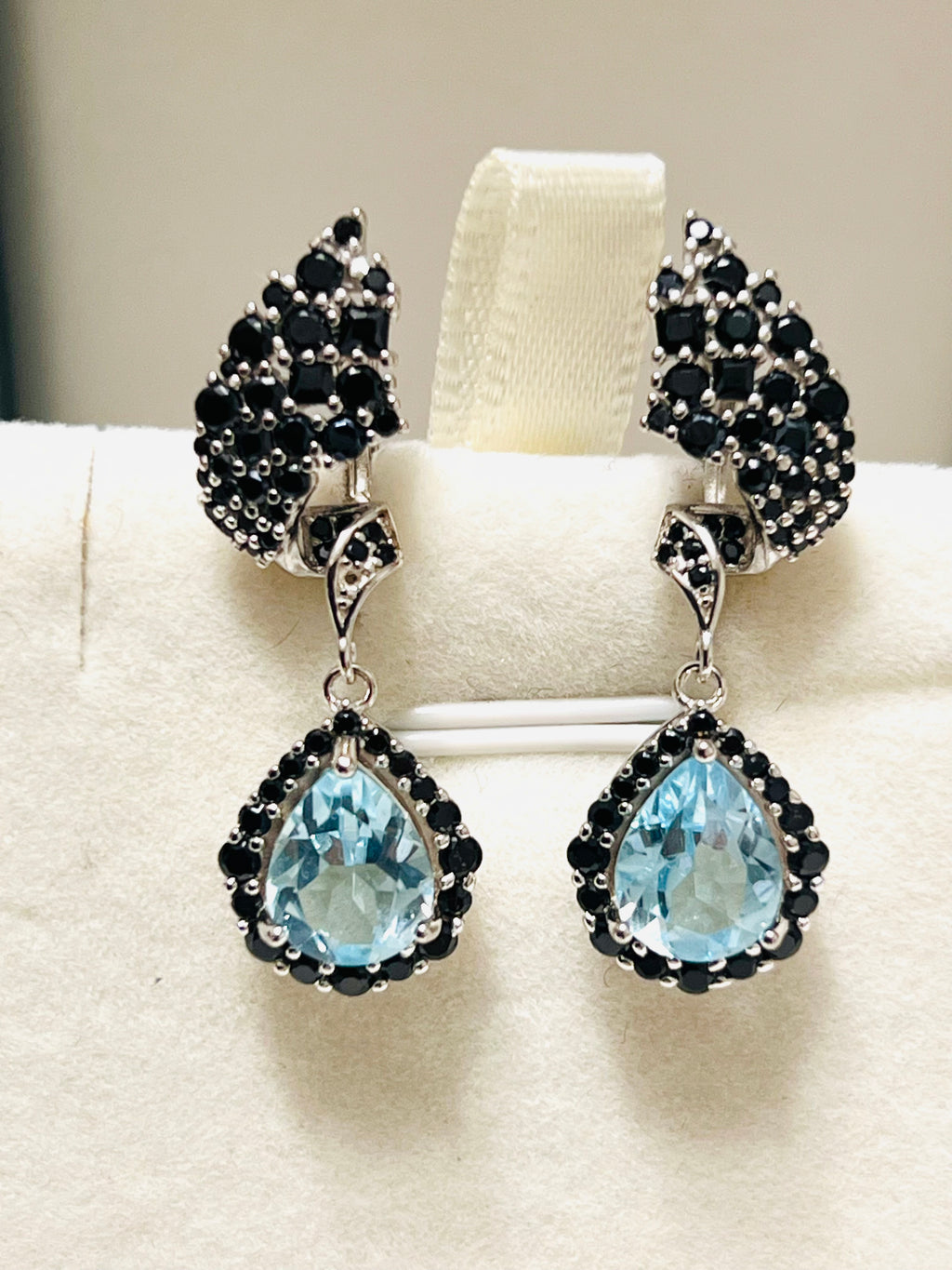 Handmade Natural Topaz and Spinel Set