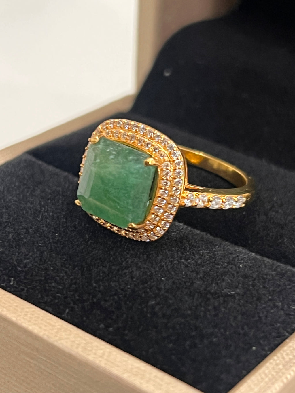 Handmade Genuine Emerald Simple Chic Statement Ring