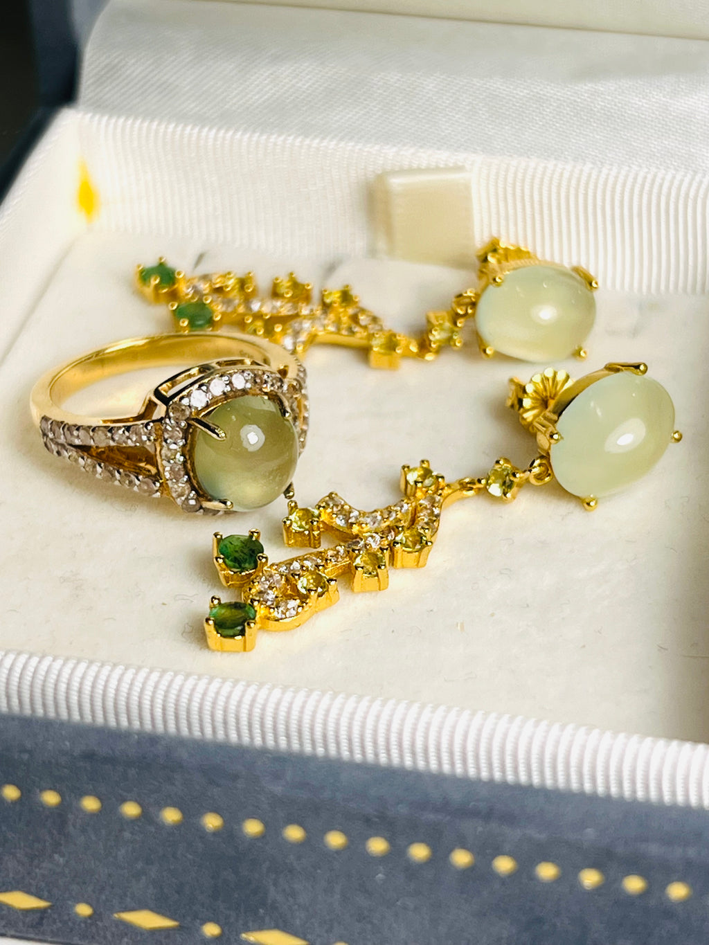Handmade Prehnite and Natural Diamond & Emerald Ring and Earrings Set