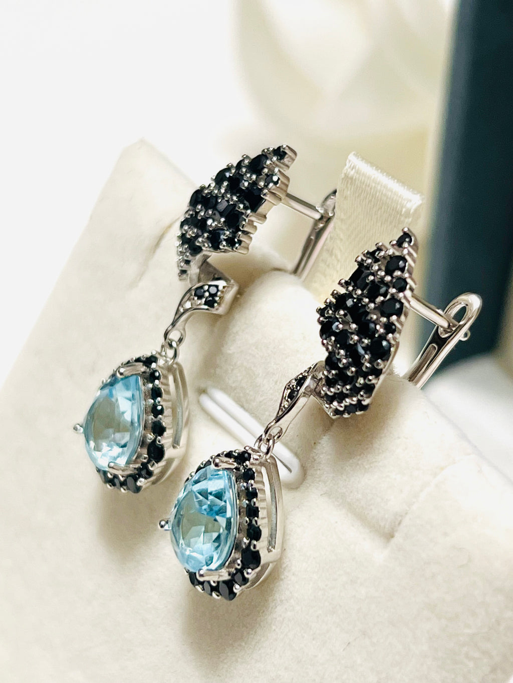 Handmade Natural Topaz and Spinel Set