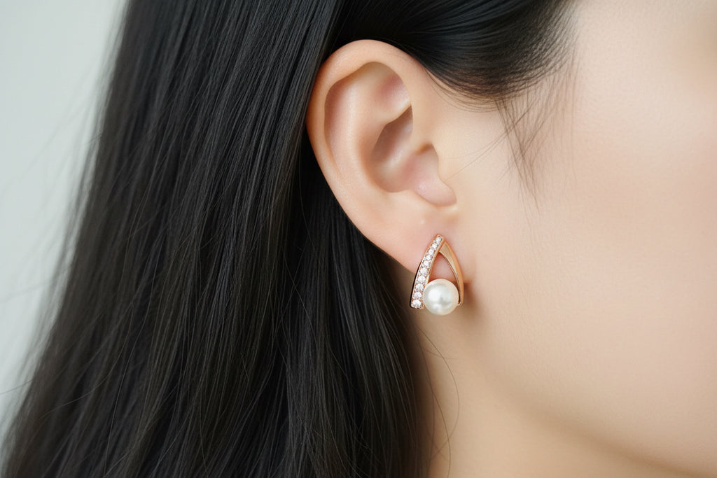 14k Rolled Gold Pearl Simplistic Earrings