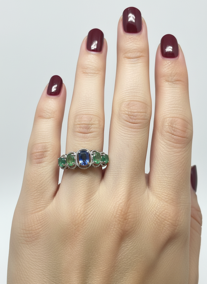 Elegant Vintage Charm – Bochic Handmade Emerald & Kyanite Ring