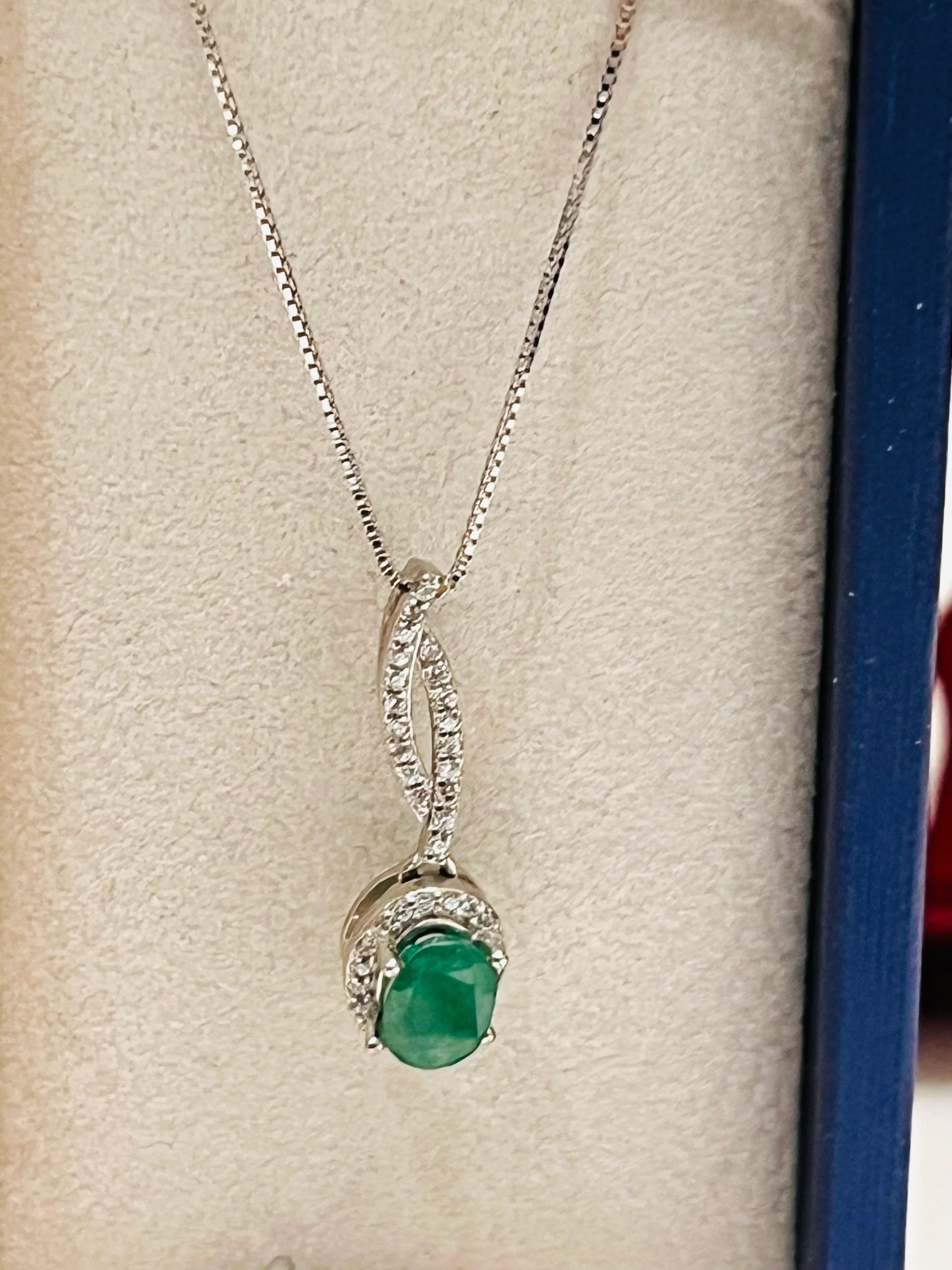 Natural Emerald & White Topaz Minimal Design Handmade Set