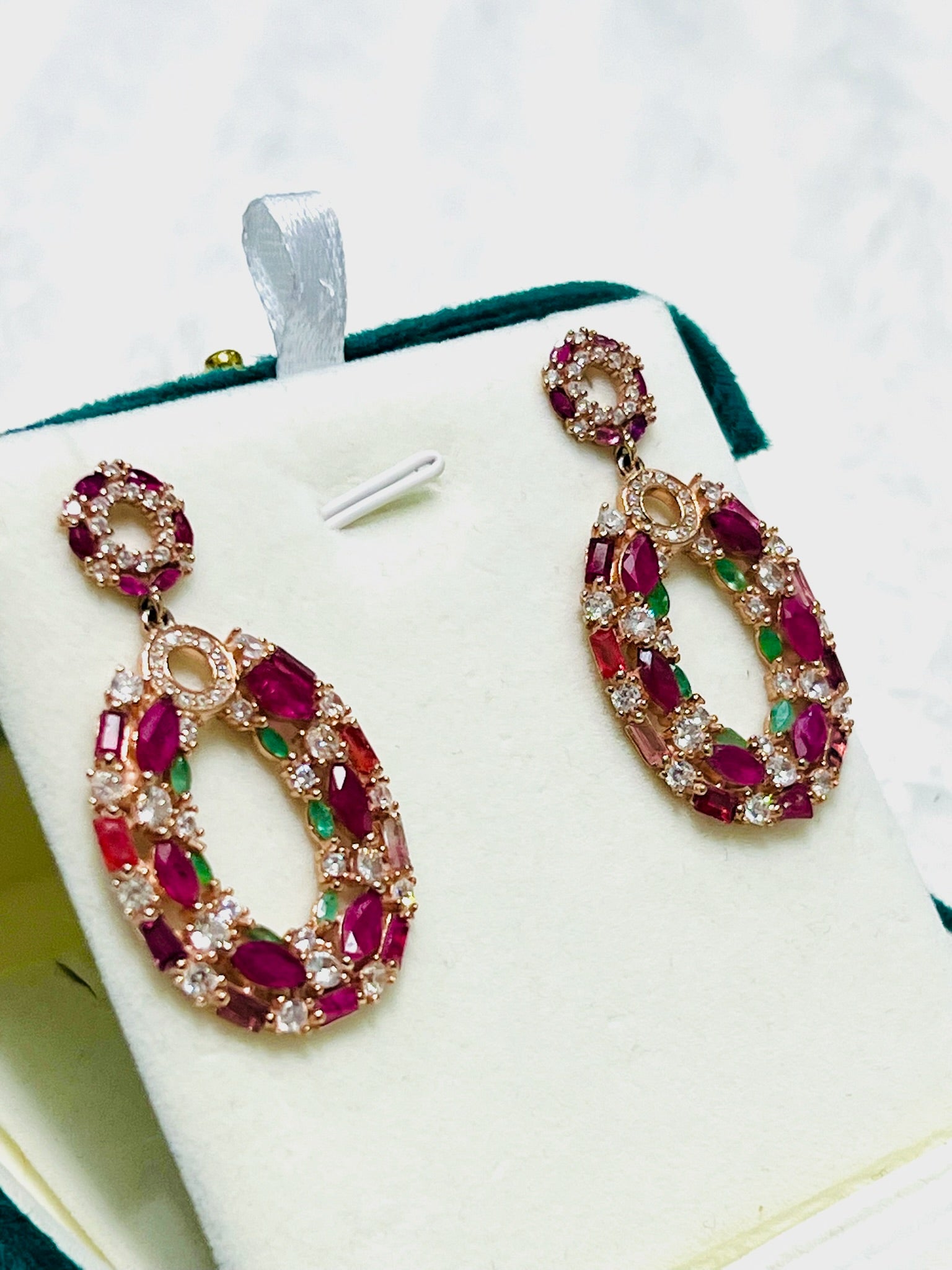 Handmade Exquisite Natural Emerald & Ruby Earrings – Italian Craftsmanship
