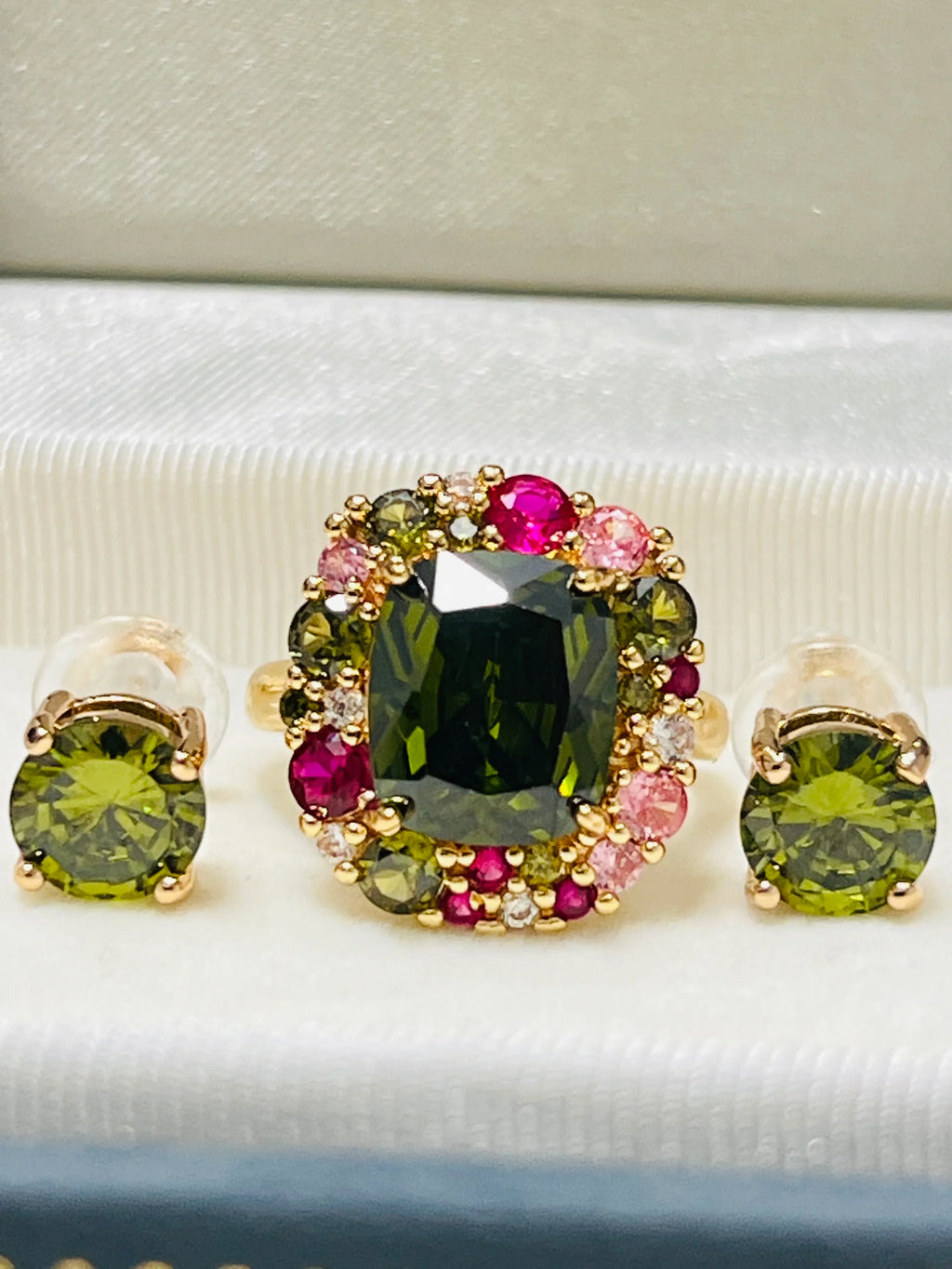Vibrant Peridot & Sapphire Statement Ring