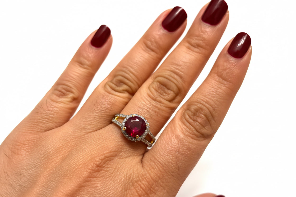 Genuine Burmese Ruby and natural diamonds ring