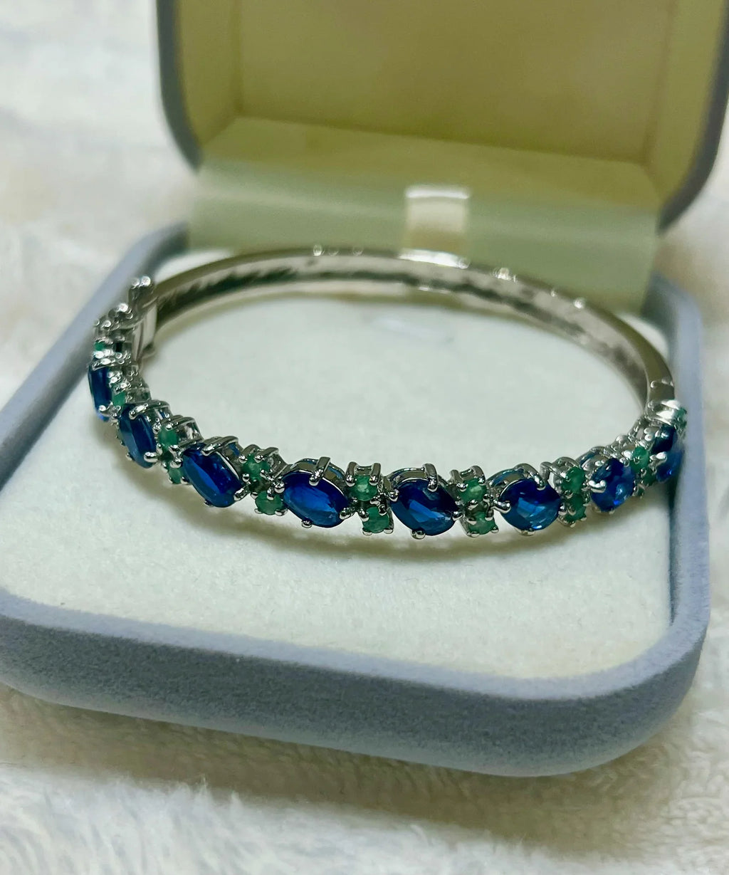 Handmade genuine Emerald & Kyanite Bracelet
