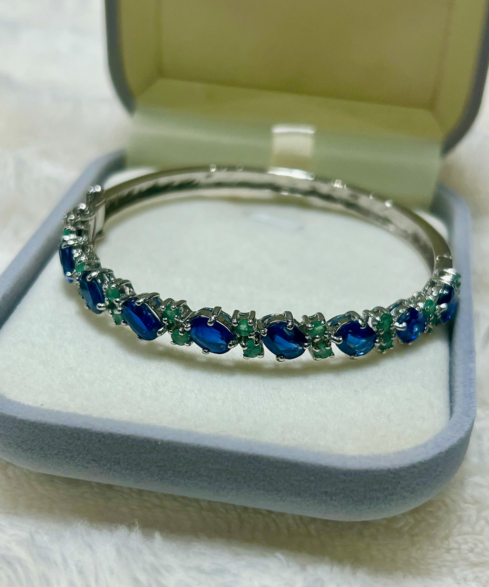 Handmade genuine Sapphires, Kyanite and Sapphire Bracelet