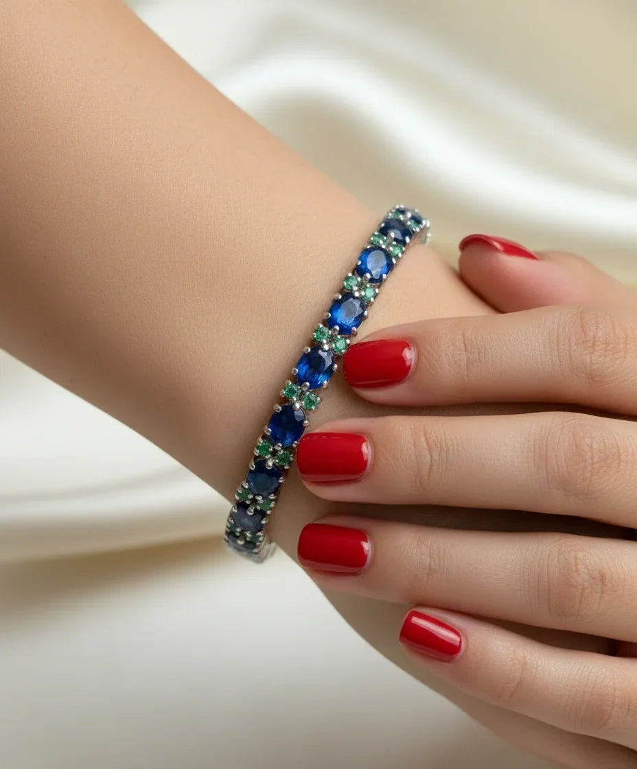 Handmade genuine Emerald & Kyanite Bracelet