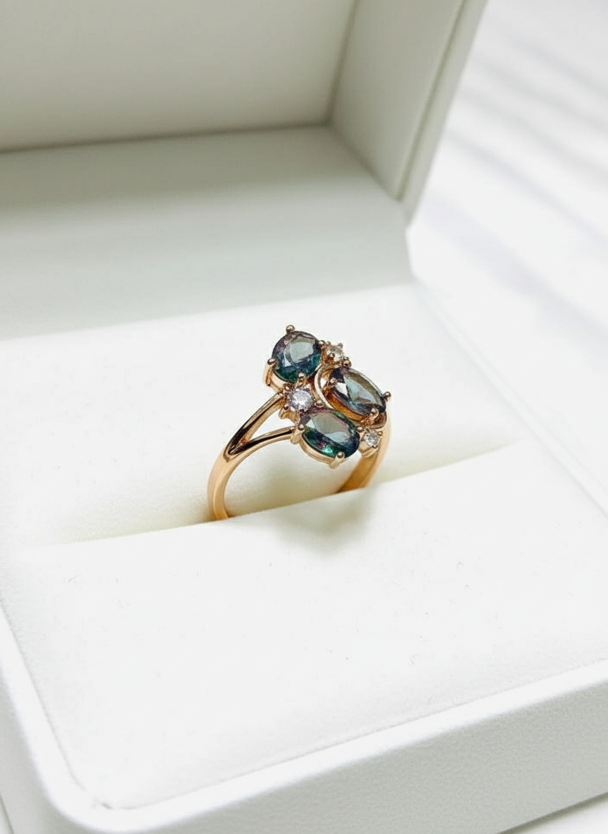 3pcs: Mystic Topaz Three-Stone Jewelry Set — 14K Rolled Gold (585 RG)