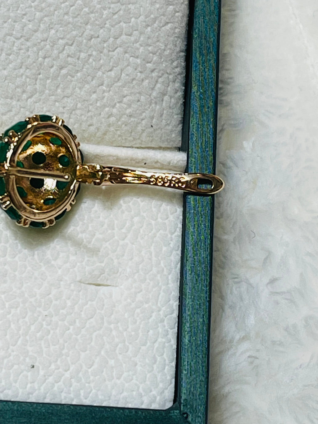 Gold Plated Emerald Green Jewelry Set-Back of earrings
