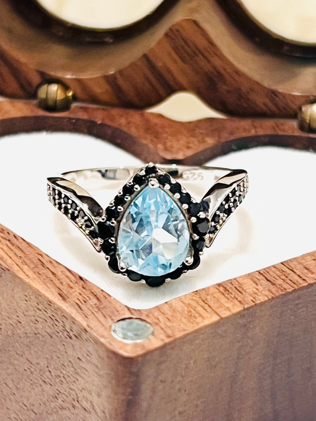 Handmade Natural Topaz and Spinel Set