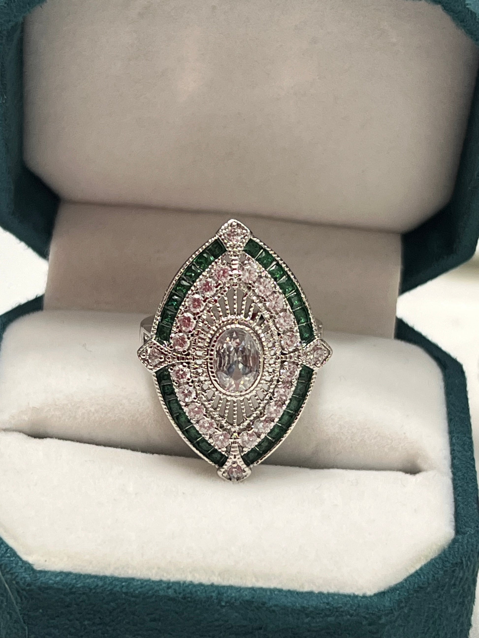 Art deco vintage inspired Ring with emerald and diamonds