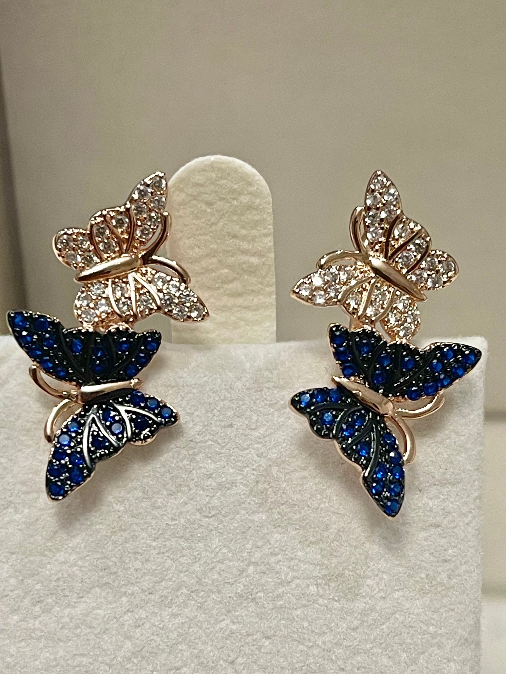 14k Rose Gold Butterfly Set 🦋.