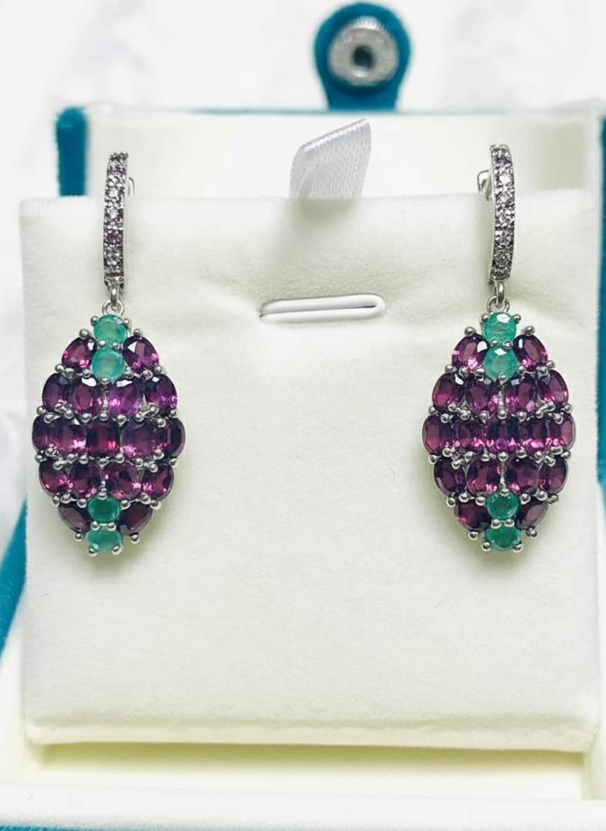 Emerald and Rhodolite Garnet earrings