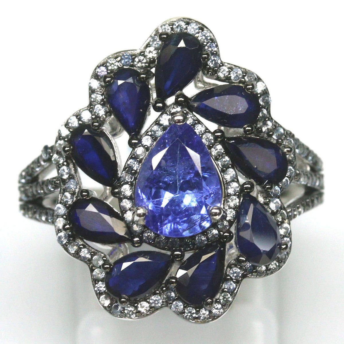 Handmade Genuine Tanzanite and Sapphires Ring (10carats)