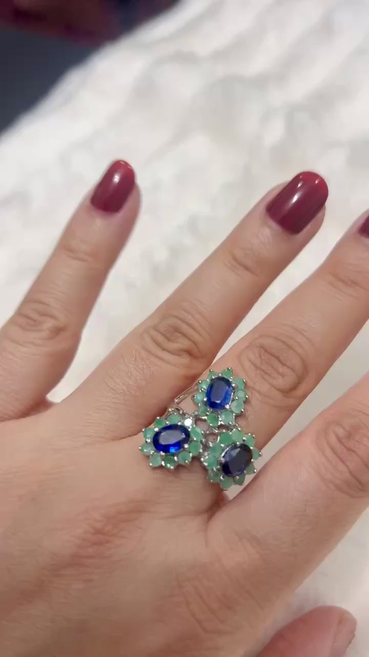 Handmade beautiful Natural Emerald and Kyanite Ring